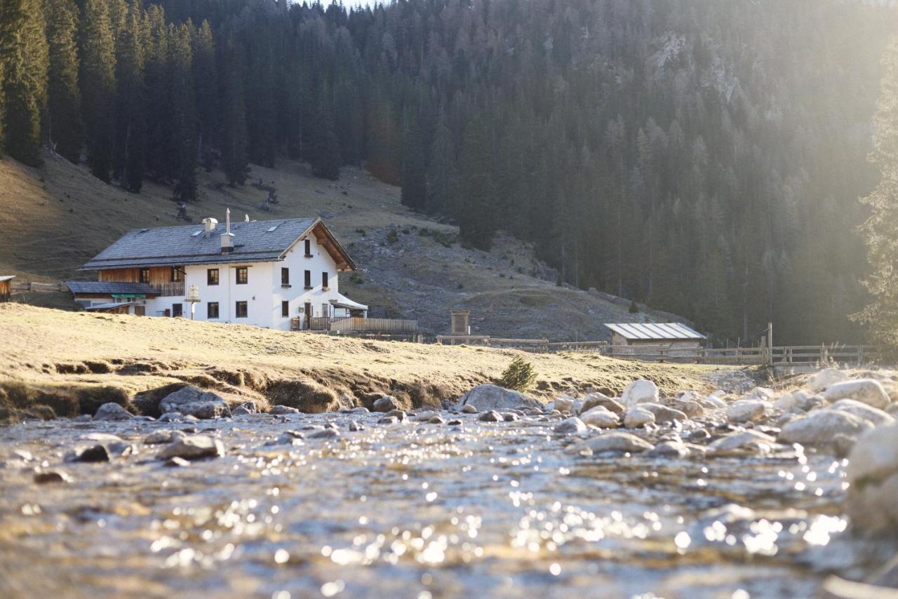 Rifugio Malga Ra Stua Villa Cortina d'Ampezzo Bagian luar foto