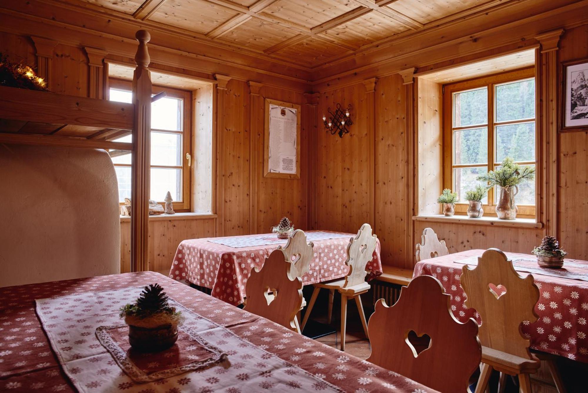 Rifugio Malga Ra Stua Villa Cortina d'Ampezzo Bagian luar foto